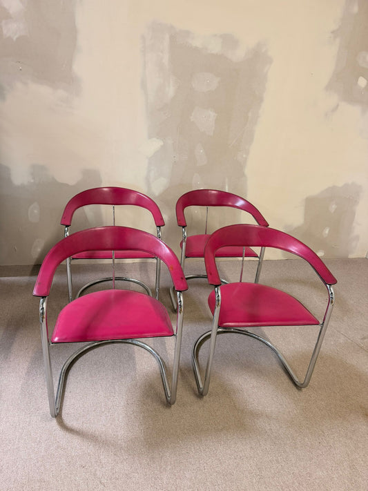 Seltene Canasta Freischwinger Stühle in Pink Arrben Italy