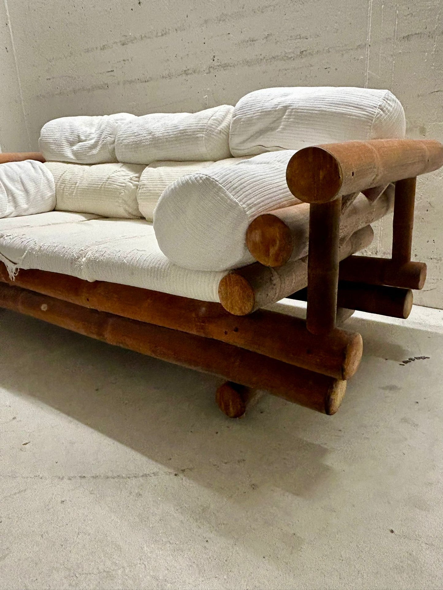 Skulpturales Bambus-Rattan-Sofa, 1970er Jahre