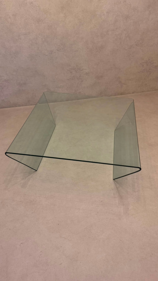 Italienischer Couchtisch Coffee Table aus gebogenem Klarglas