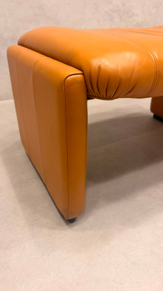 Vintage De Sede DS-31 Hocker aus Leder in cognac orange