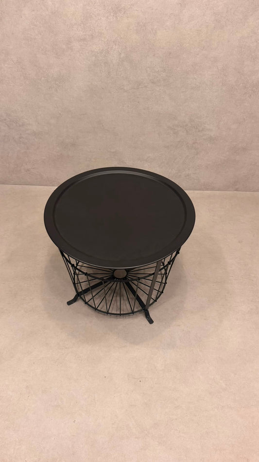 IKEA GUALÖV Beistelltisch schwarz mit Metalldrahtkorb