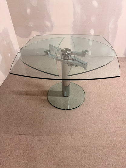 Esstisch Titan von Draenert mit ausziehbarer Mechanik, Glas