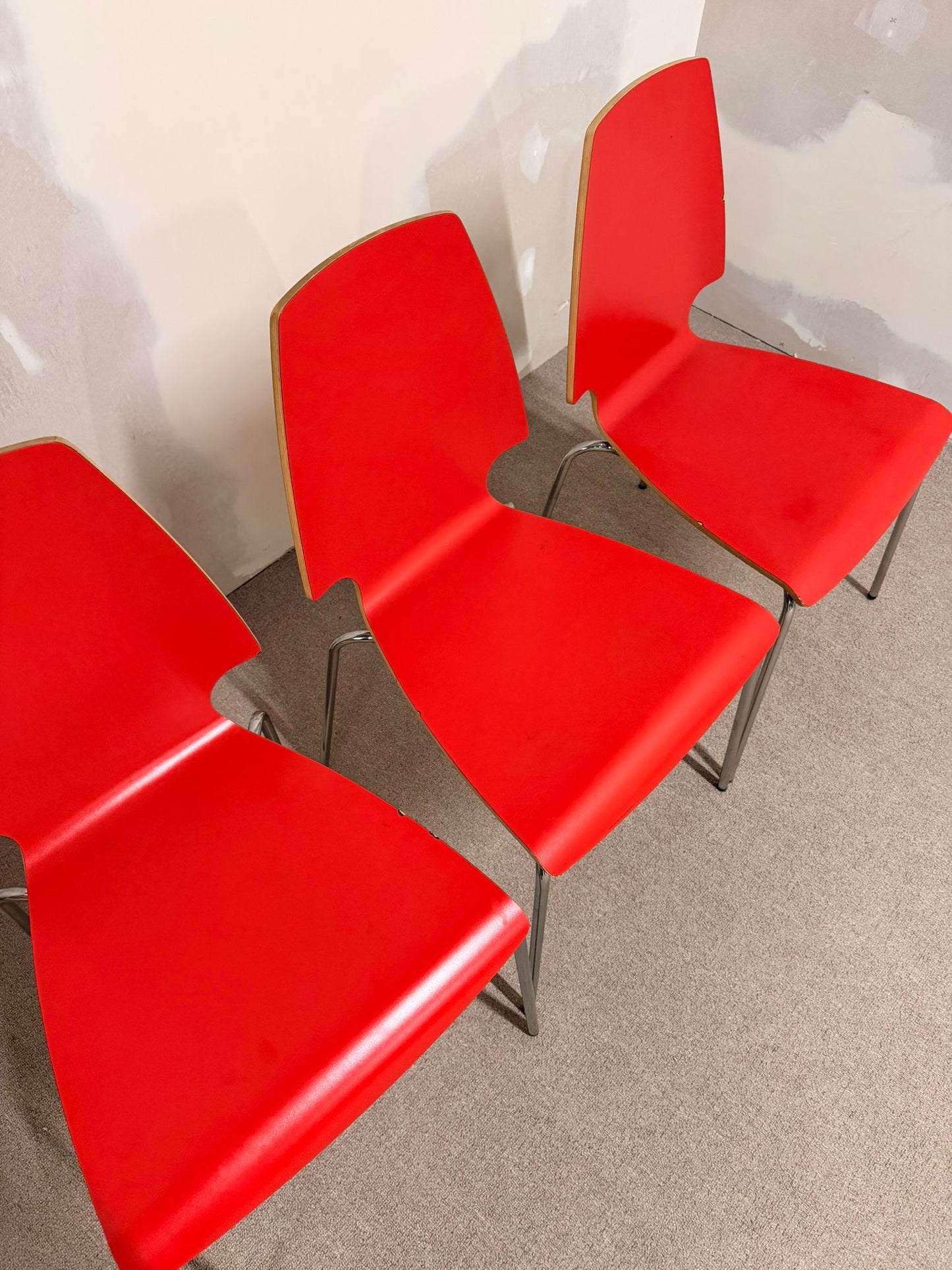 3x Ikea Vilmar Stuhl in rot, stapelbar