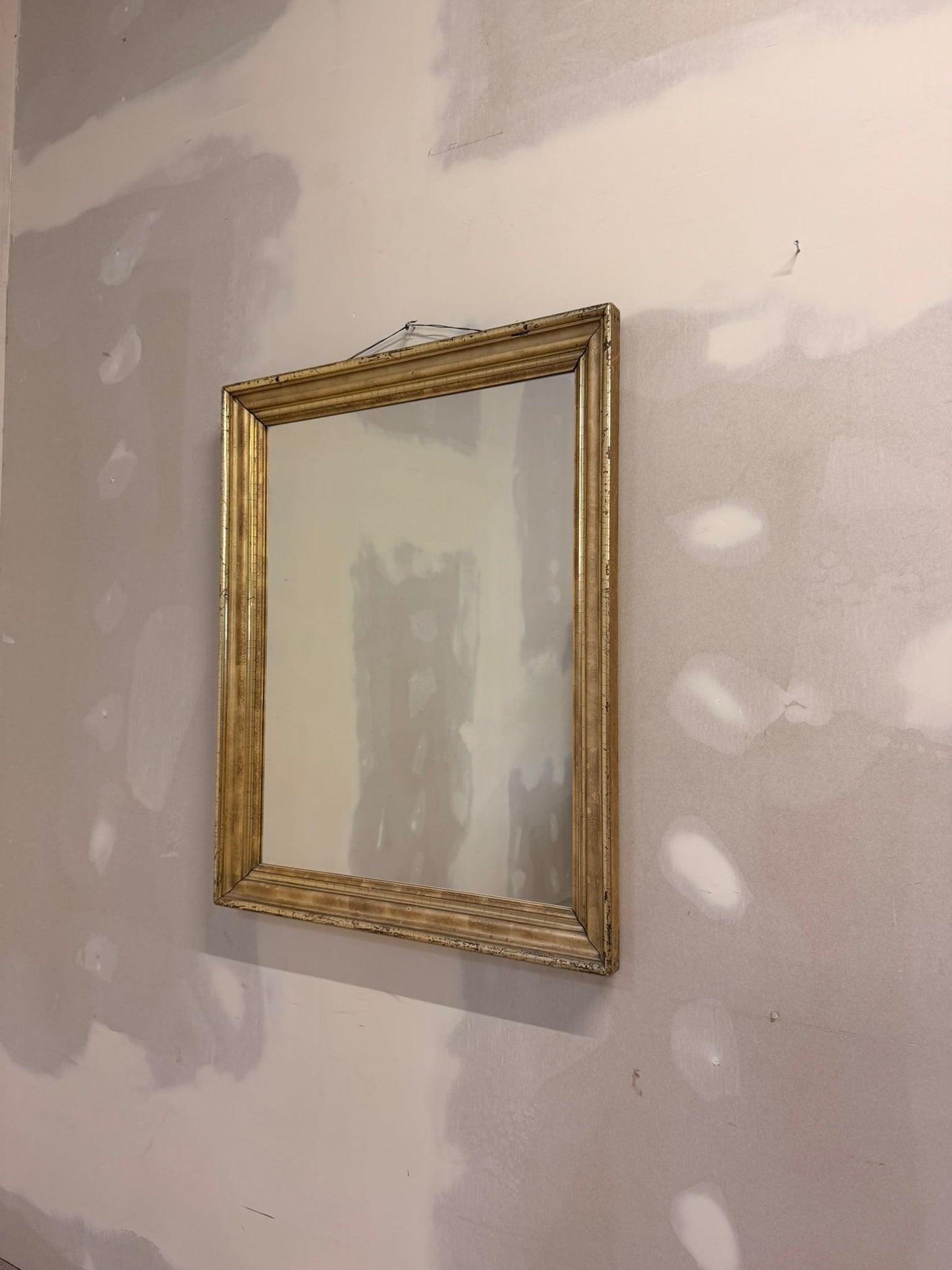 Vintage Wandspiegel mit goldenem Holzrahmen