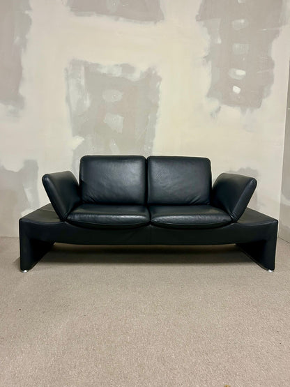 Leu Swiss Sofa schwarz Leder 2-Sitzer verstellbare Armlehnen
