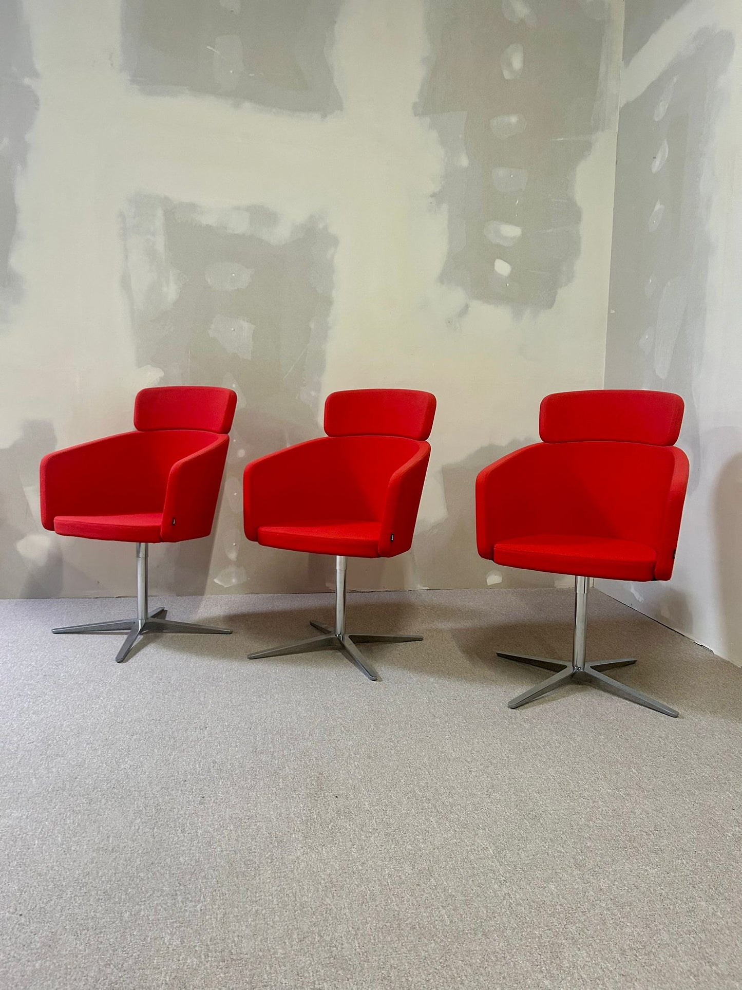 Bene Drehstühle Konferenz Stühle rot wie neu top Zustand 1x