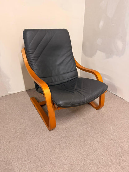 Schwedischer Schwingsessel Relaxsessel aus Leder in Grau
