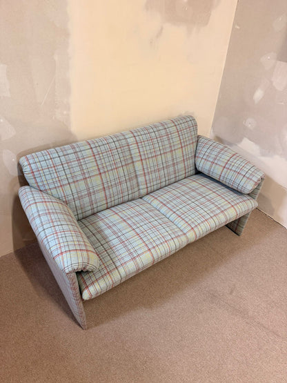 Leolux Bora Bora Sofa 2-sitzer im Karomuster in hellblau
