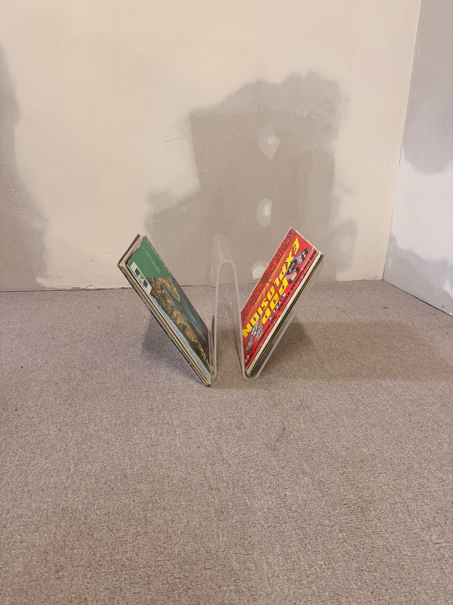 Transparente Zeitschriftenständer aus Plexiglas Acrylglas