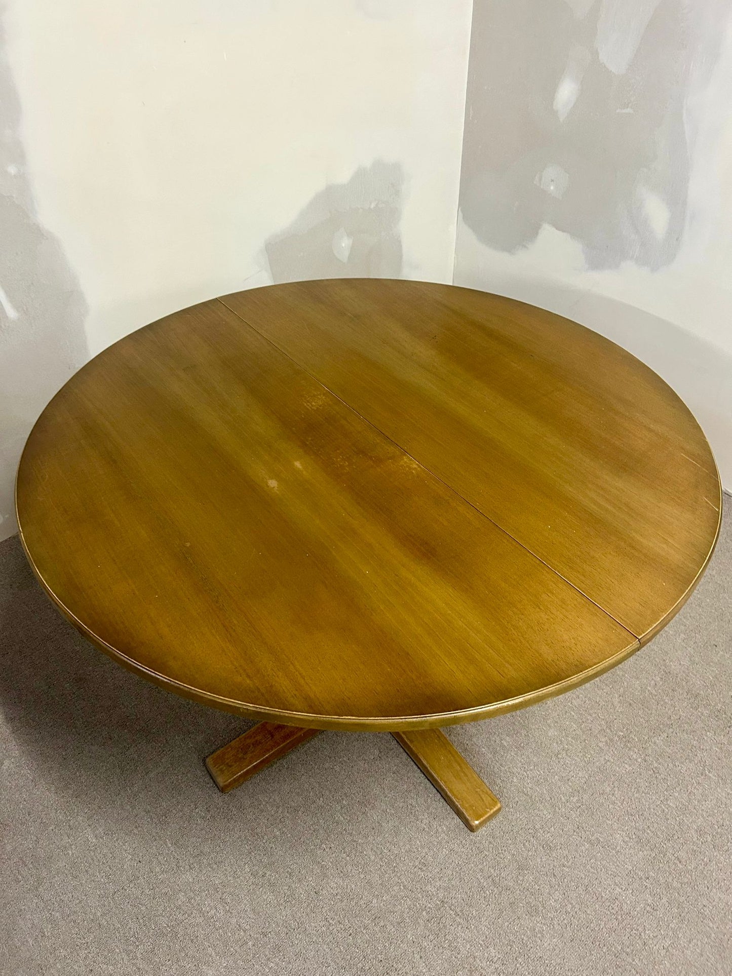 Runder, ausziehbarer Tisch aus Holz, Esstisch mit Platte