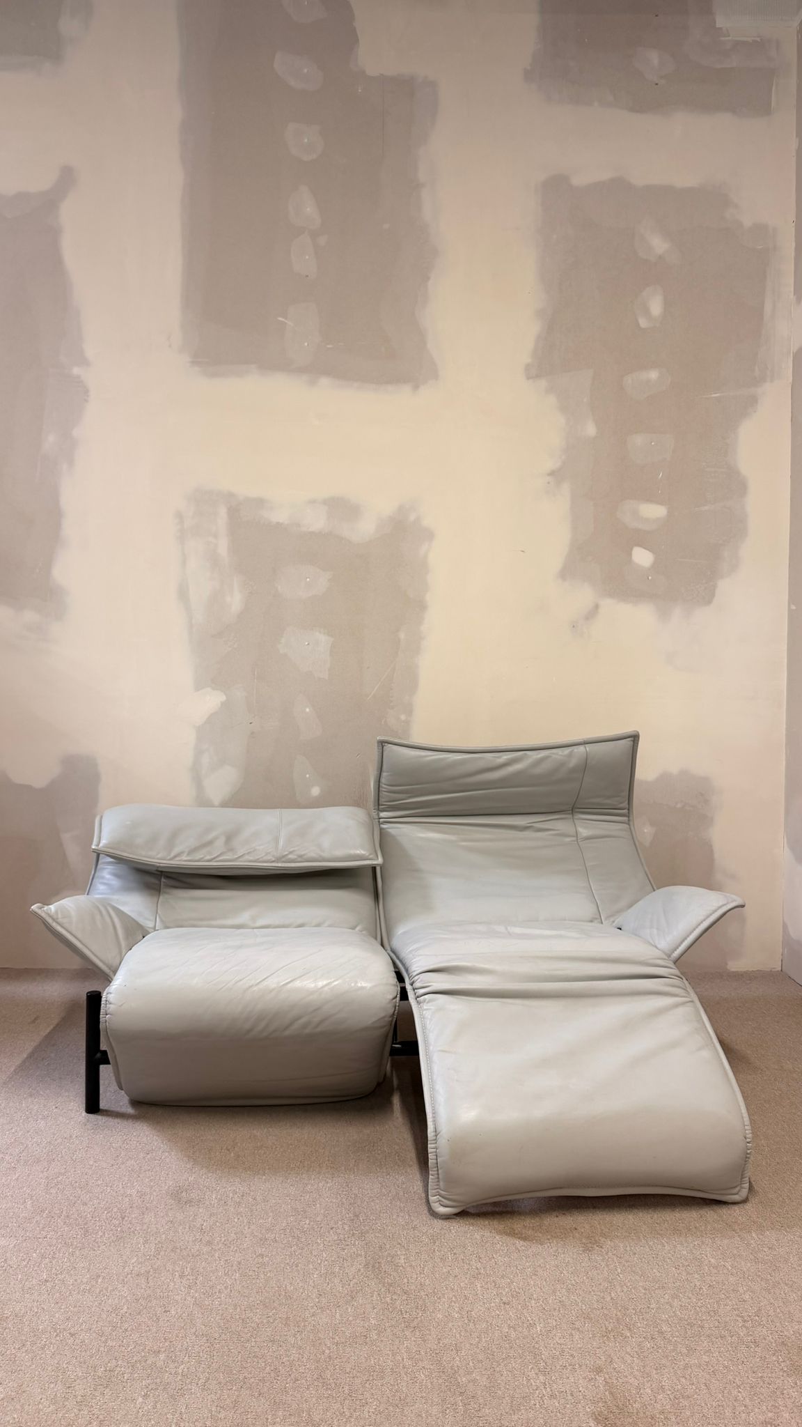 Cassina Veranda Leder Sofa von Vico Magistretti 80er Jahre