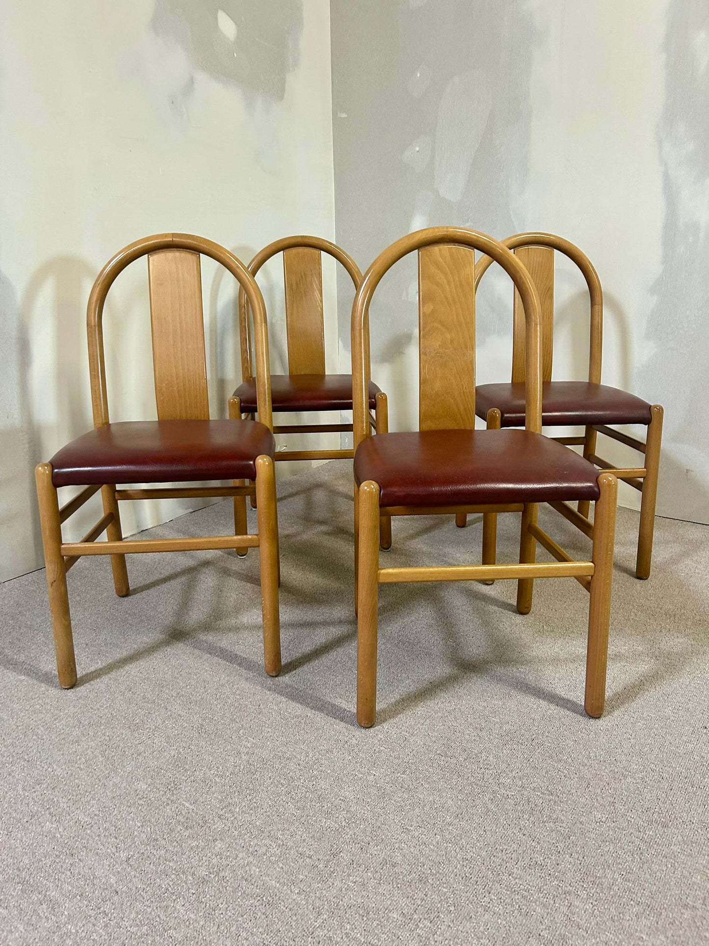 4x Annig Sarian Esszimmerstühle Thalia Holz 1980 Tissetanta
