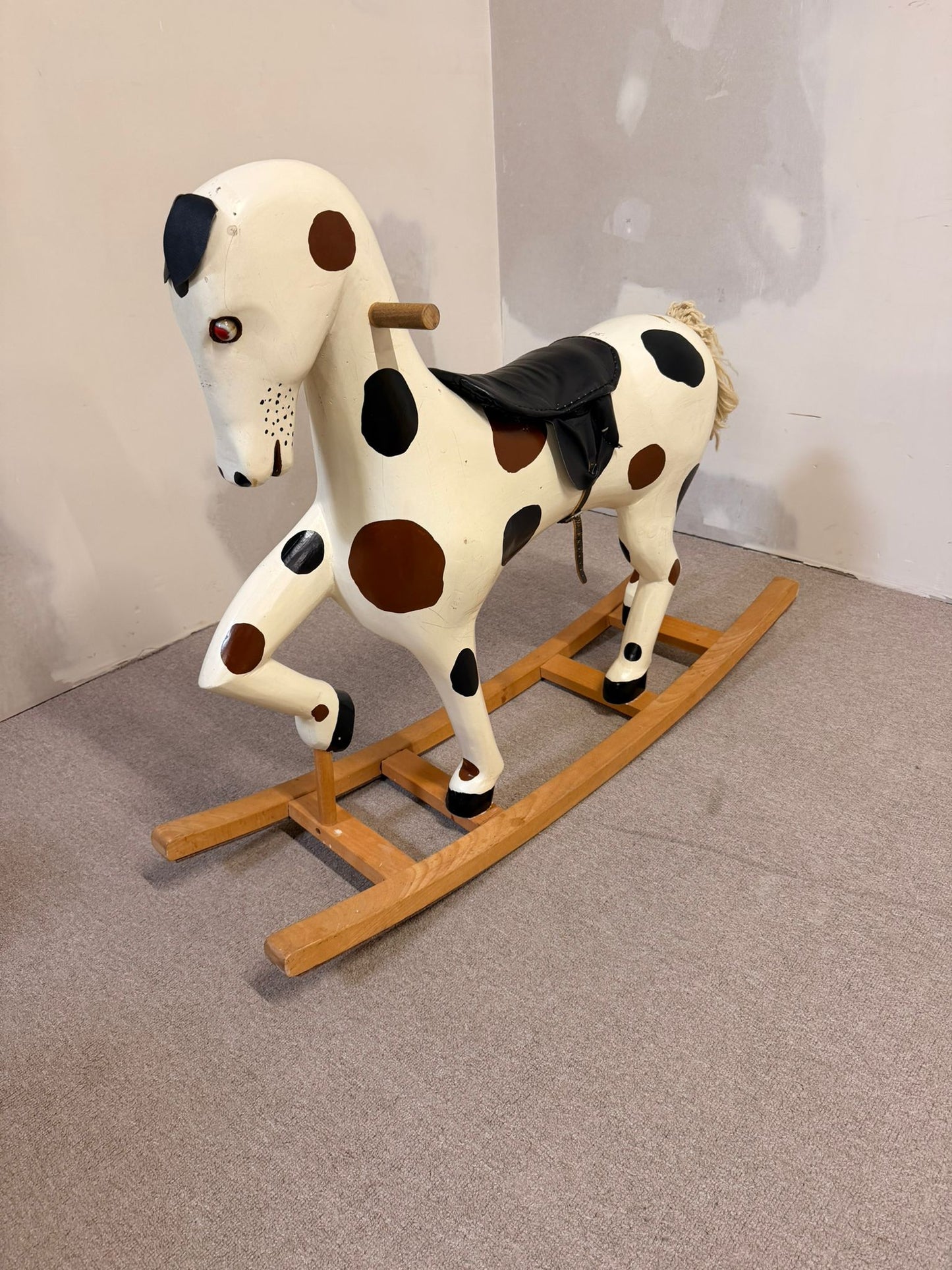 Vintage Schaukelpferd aus Holz, Deko Objekt