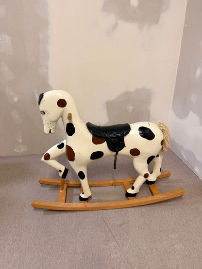 Vintage Schaukelpferd aus Holz, Deko Objekt