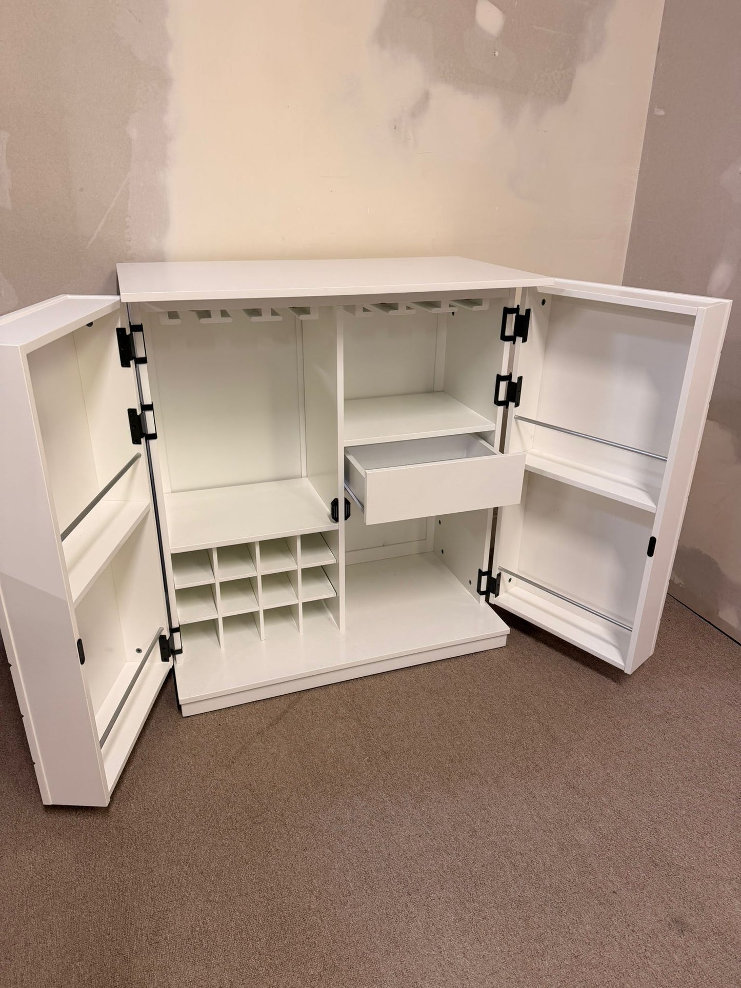 Barschrank Weinschrank Hausbar in weiss als Highboard
