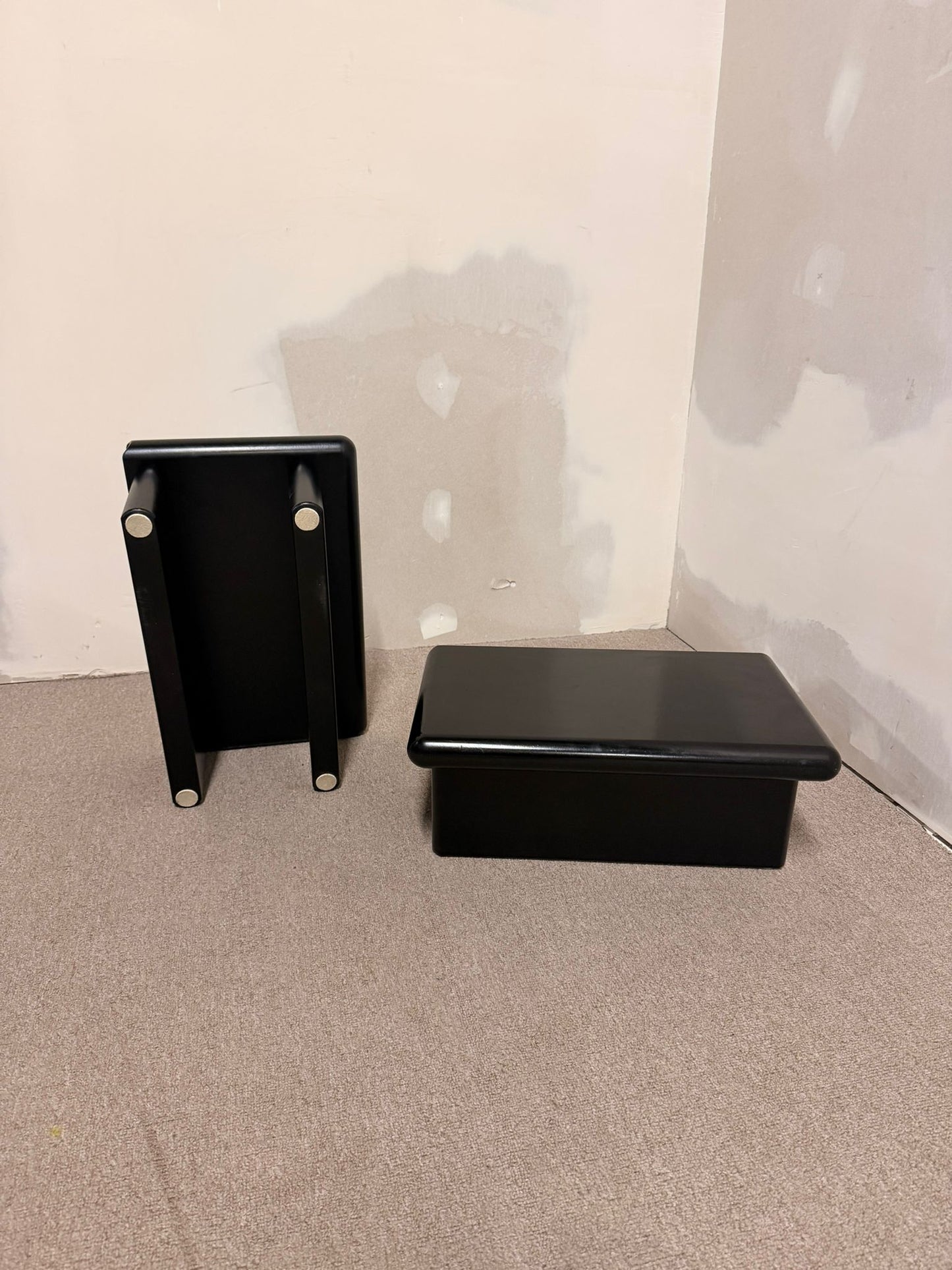 2er Set schwarze module Couchtische im Stil Rodolfo Bonetto