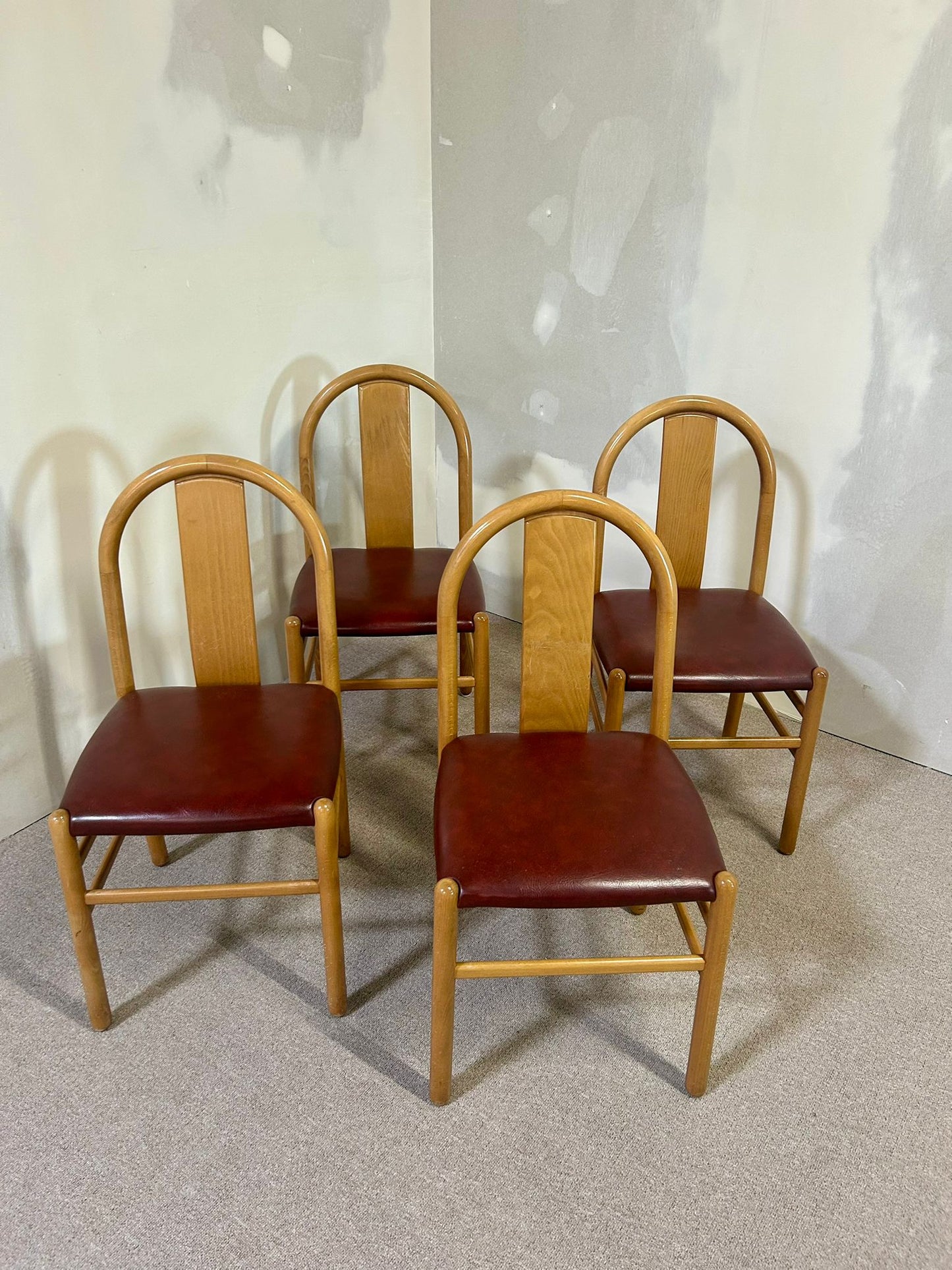 4x Annig Sarian Esszimmerstühle Thalia Holz 1980 Tissetanta