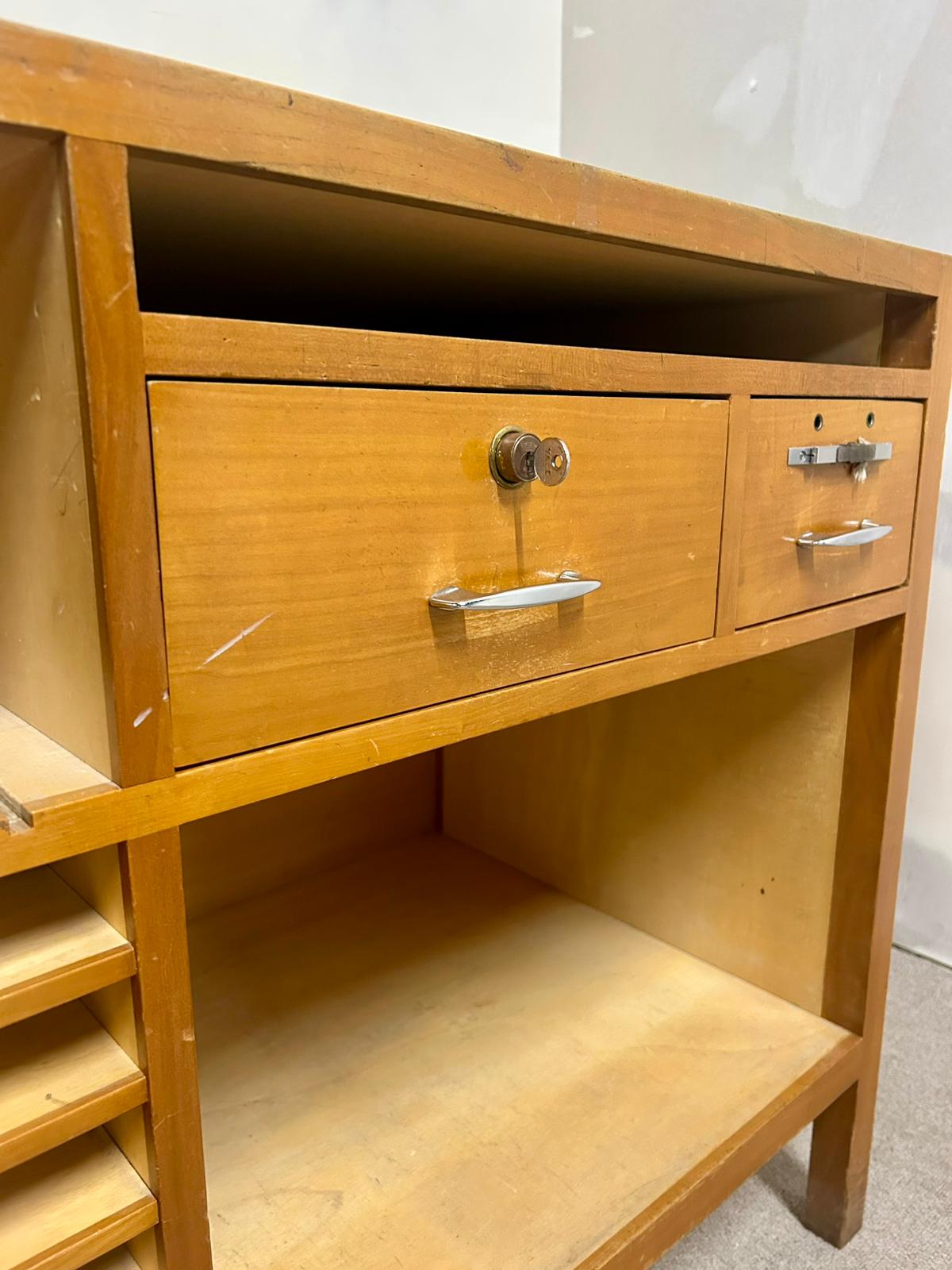 Vintage Sideboard Holz, Verkaufstresen,Regalböden/Schubladen