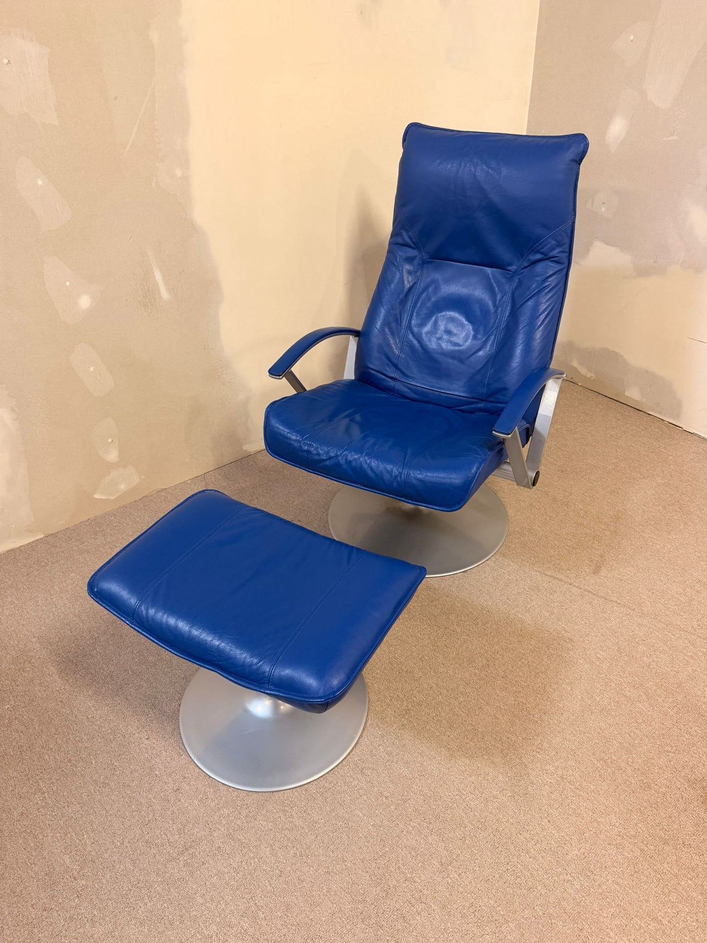 Designer Relaxsessel aus Leder von Kebe Made in Denmark