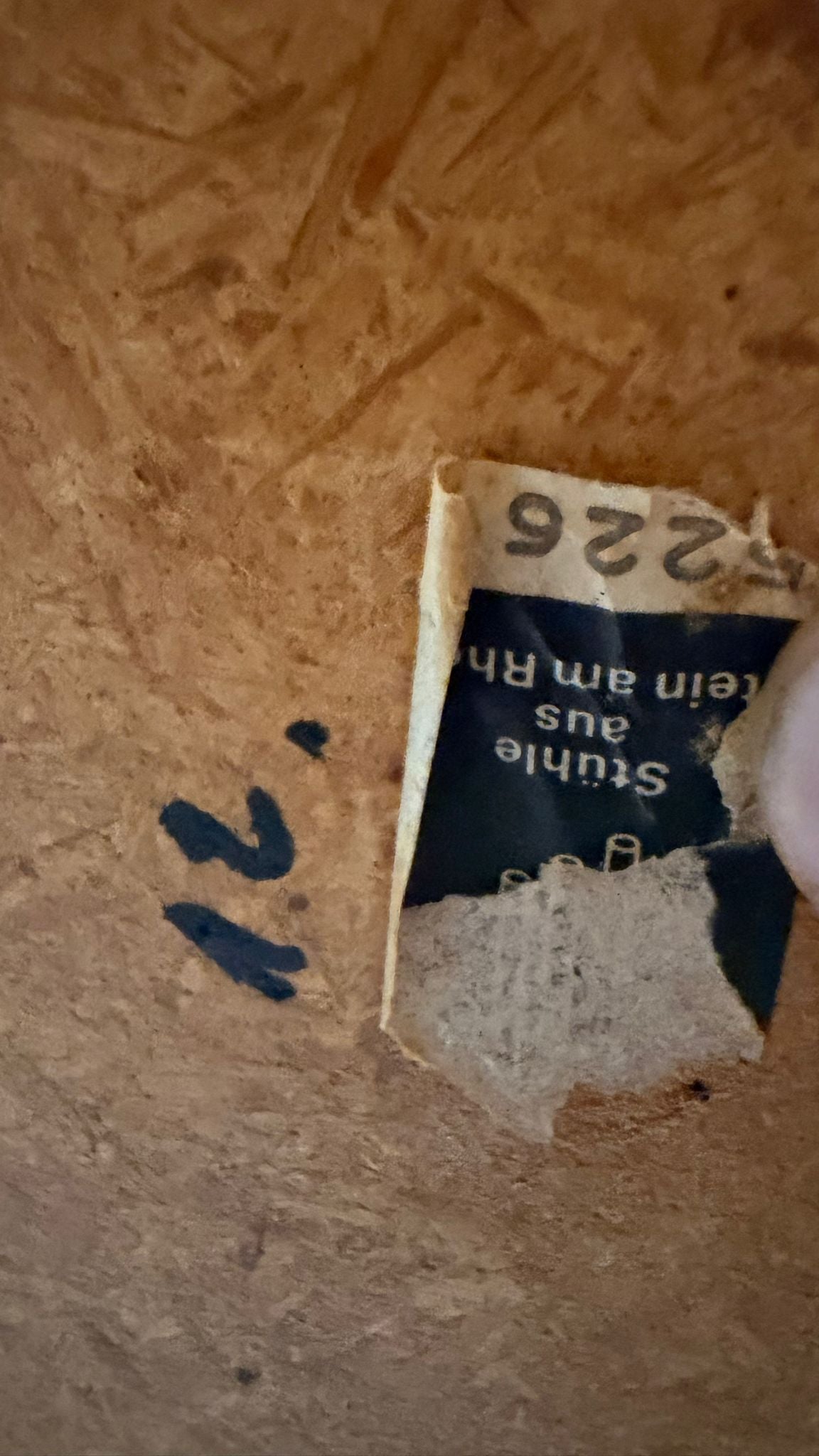 Rechteckiger Tisch mit Holzplatte Stein am Rhein Metallfüsse
