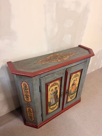 Antiker handbemaltes Vintage Sideboard im Bauernstil 50er