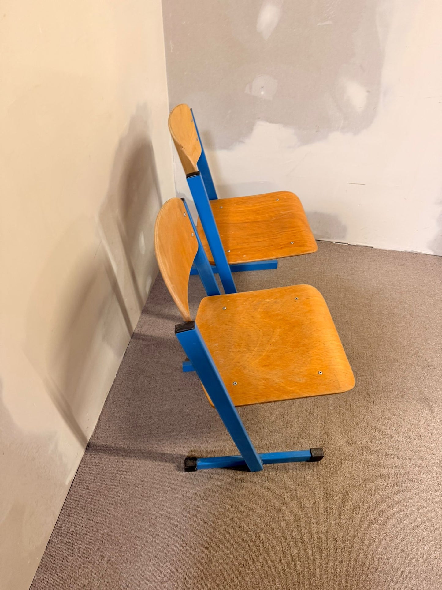 Vintage Schulstuhl in blau, Stapelstühle für Kinder