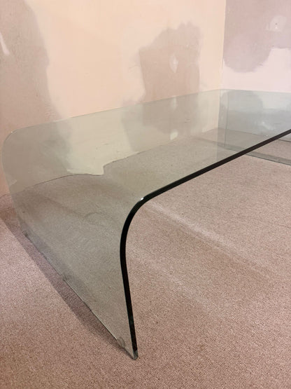 Minimalistischer Mid Century Glastisch, gebogener Glasplatte