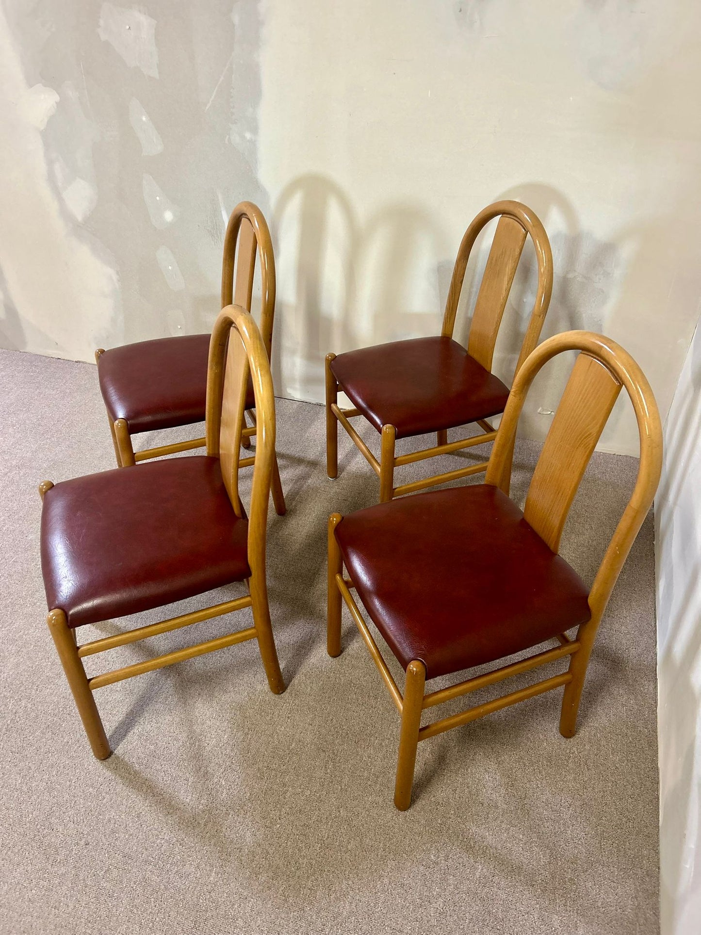 4x Annig Sarian Esszimmerstühle Thalia Holz 1980 Tissetanta