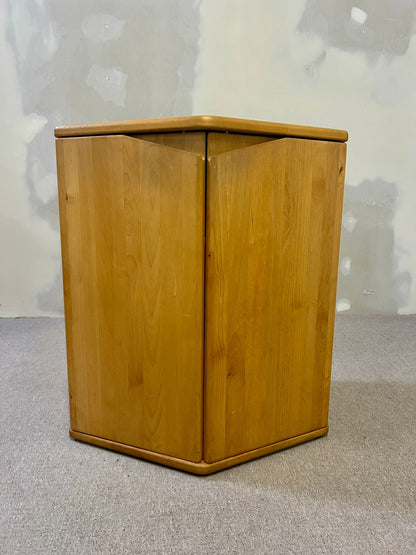Eckschrank Kommode aus Holz Buche von Lübke