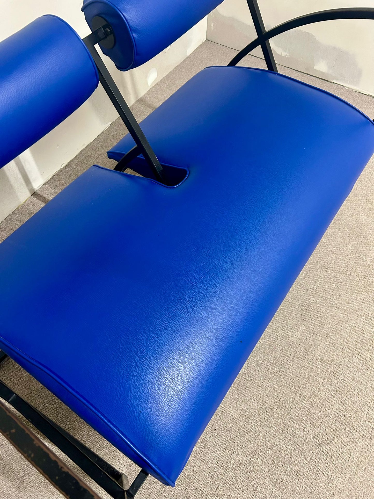 Blaue Designer Couch, Sofa, Bank 2-plätzig, Metallgestell
