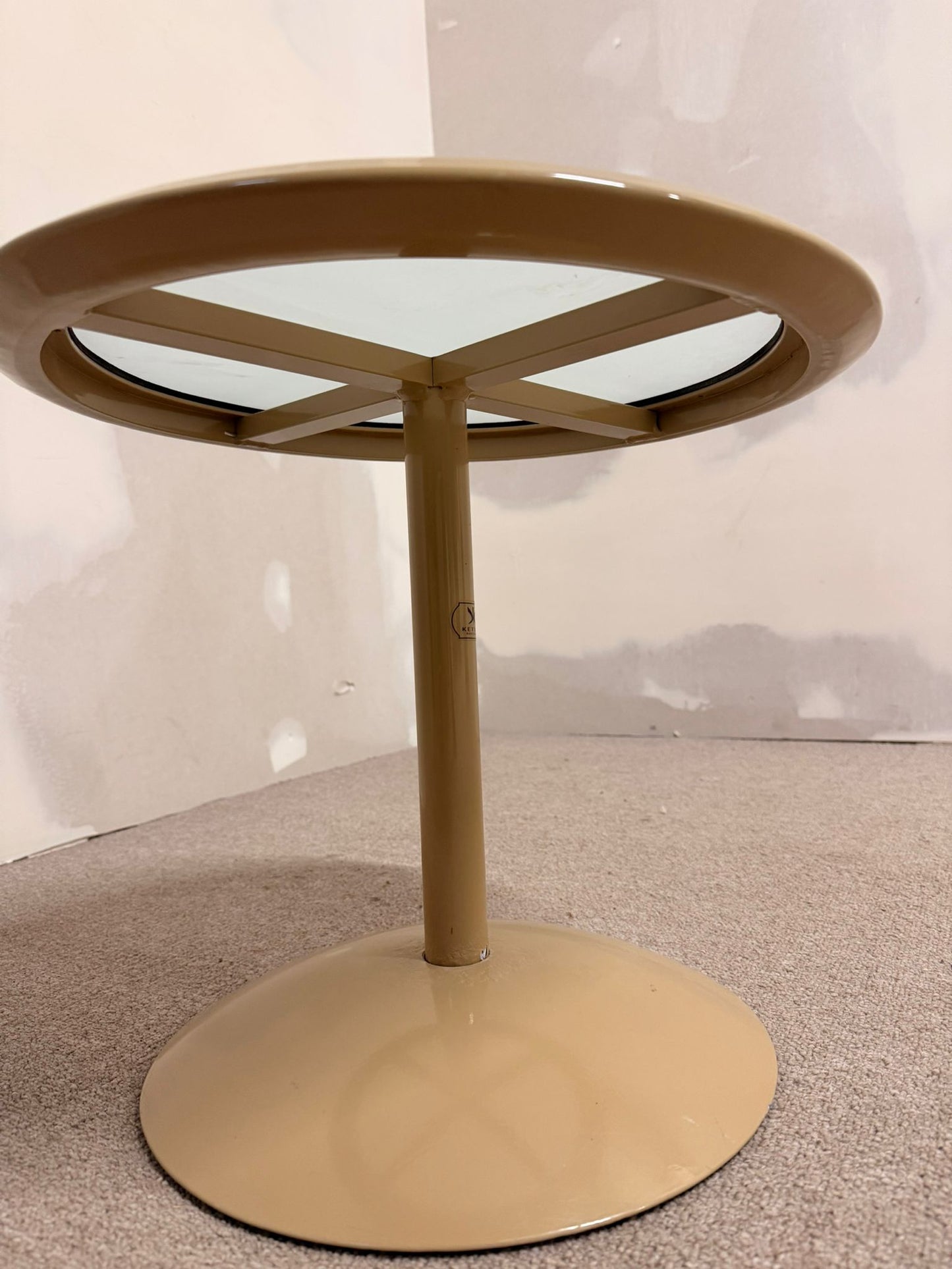 Beistelltisch, Coffee Table von Kettal Barcelona aus Metall