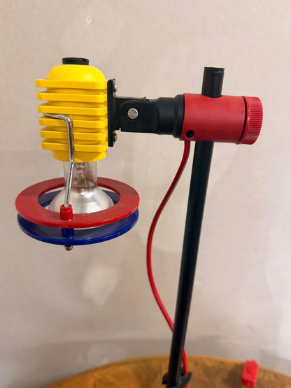 Memphis Design Lampe aus den 80er Jahre, verstellbar