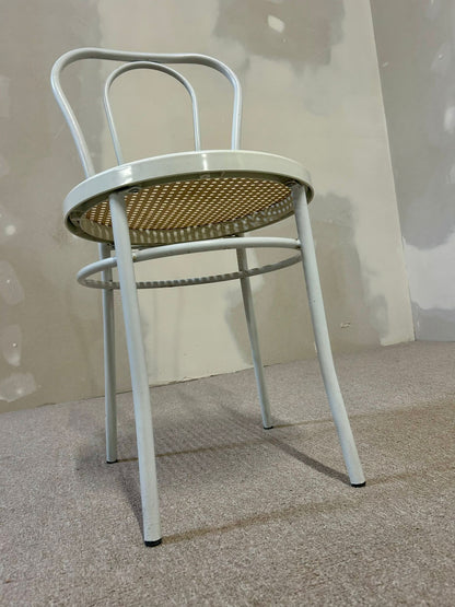Bistrostuhl in Weiss im Stil von Thonet