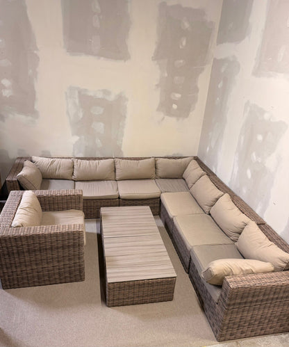 Grosse Rattan Lounge-Gruppe für den Garten und Terasse