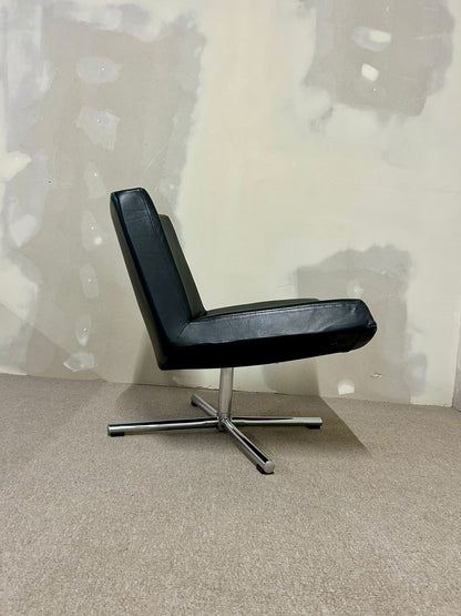 Designer Drehsessel aus Leder, schwarz, Loungesessel, Sessel