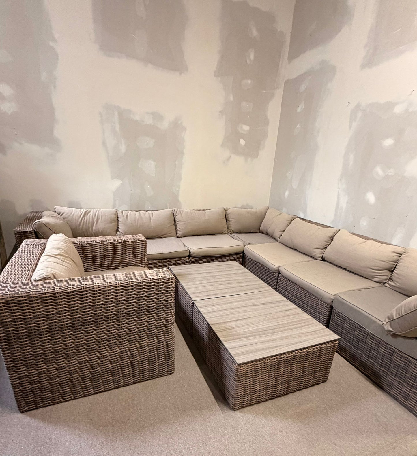 Grosse Rattan Lounge-Gruppe für den Garten und Terasse