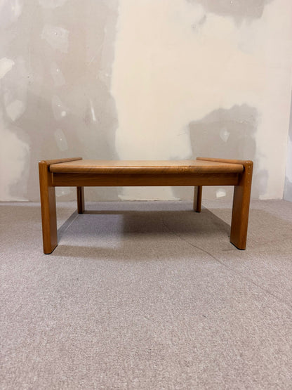 Schwedischer quadratischer vintage Couchtisch aus Holz