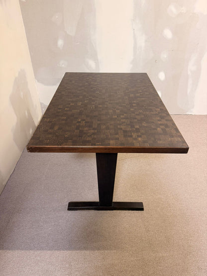 Dunkler vintage Mosaik Tisch mit Schachbrettmuster Esstisch