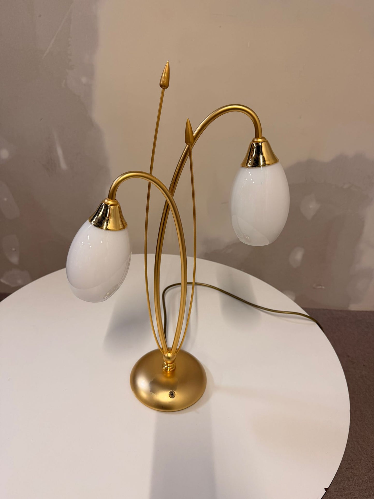 Vintage vergoldete Messing Tischlampe 2-flammig von Bankamp
