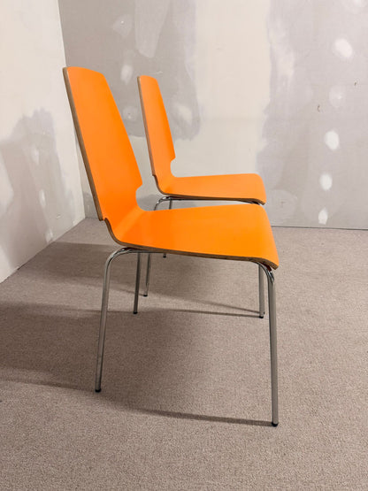 2x Ikea Vilmar Stuhl in orange, stapelbar