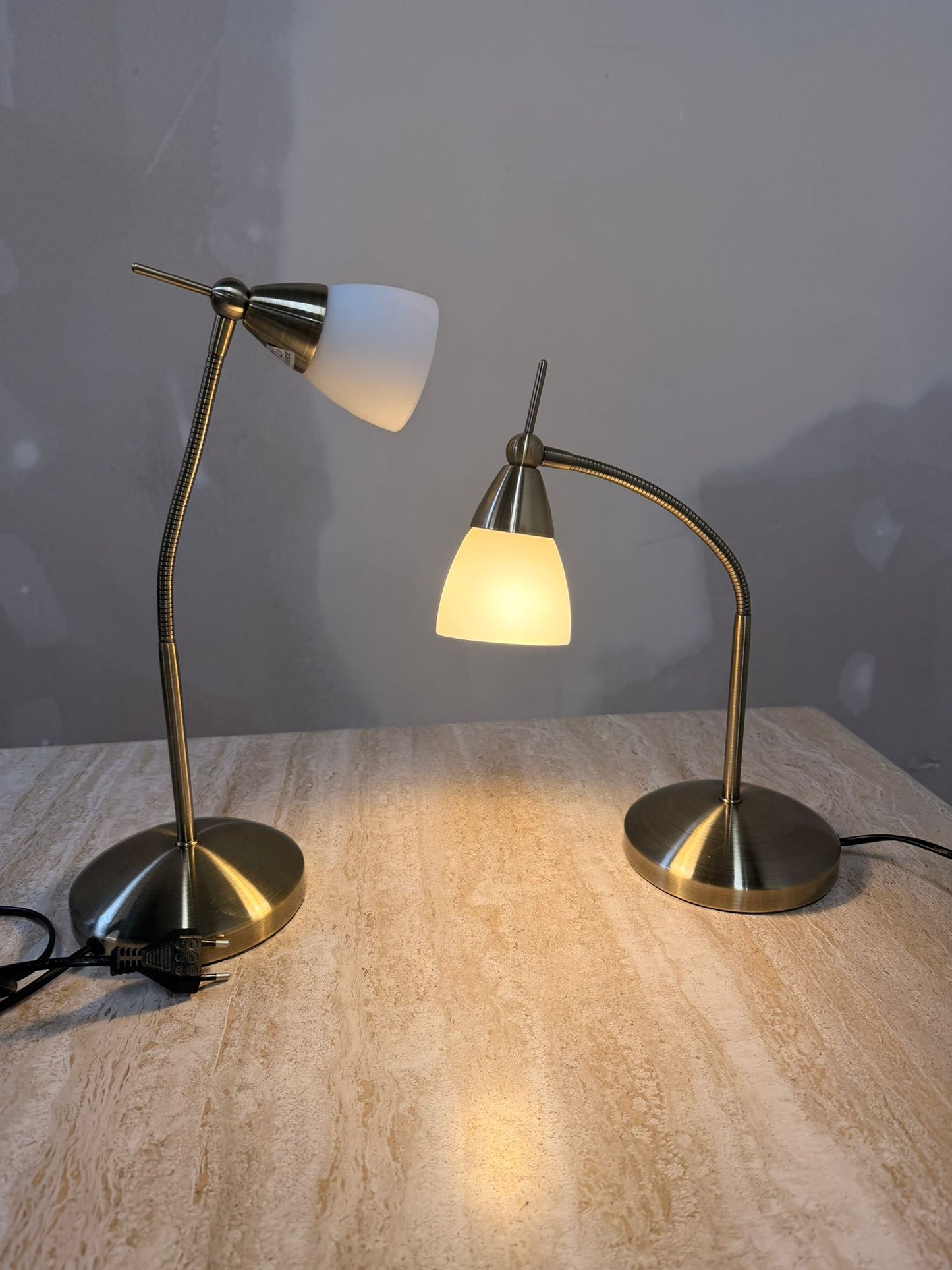Paul Neuhaus Pino Tischlampen Messing Dimmbar mit Flexarm