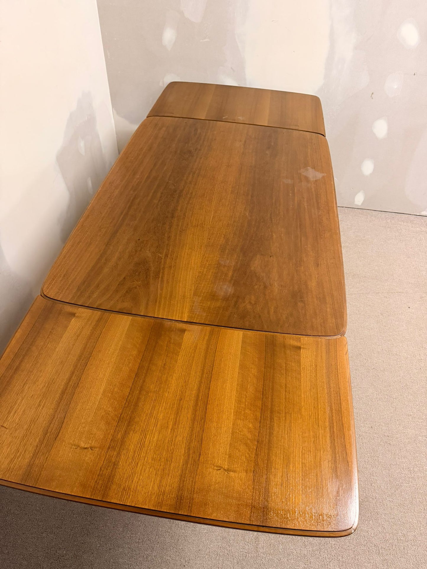 Mid Century Esstisch aus Teakholz mit Plattenauszug