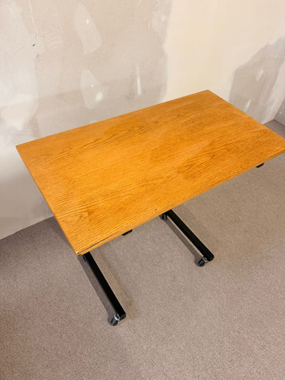 Mobiler Vintage Beistelltisch Atelierwagen im Industrie Stil