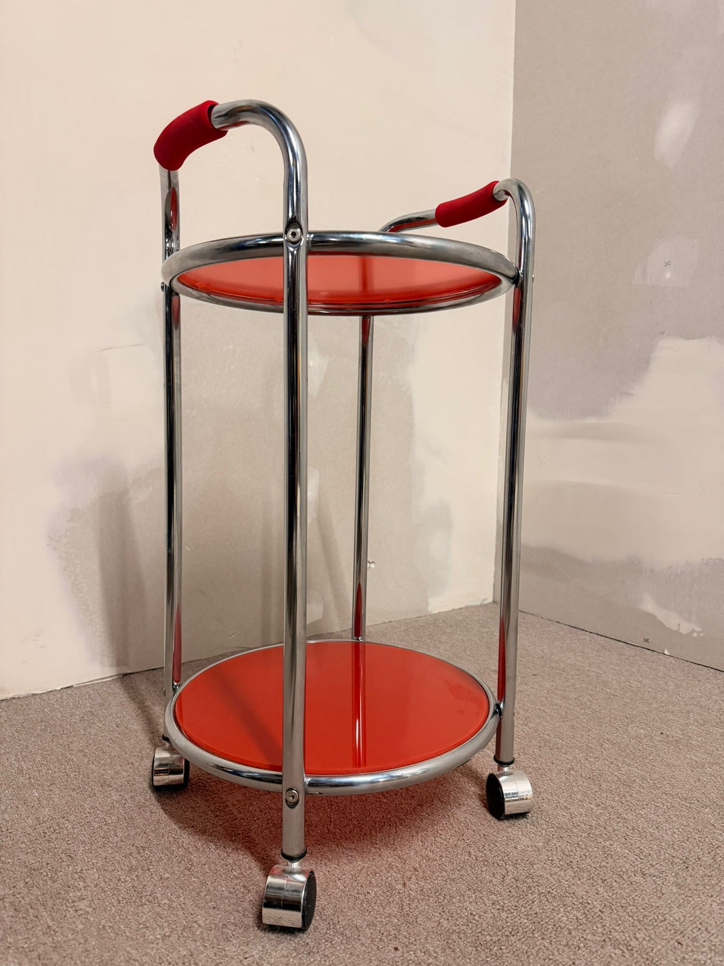 Vintage Servierwagen Teewagen, Chrom/Glas rot, 60er Jahre