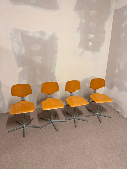 Vintage Bürostuhl Drehstuhl, Schweizer Schulstühle Bemag