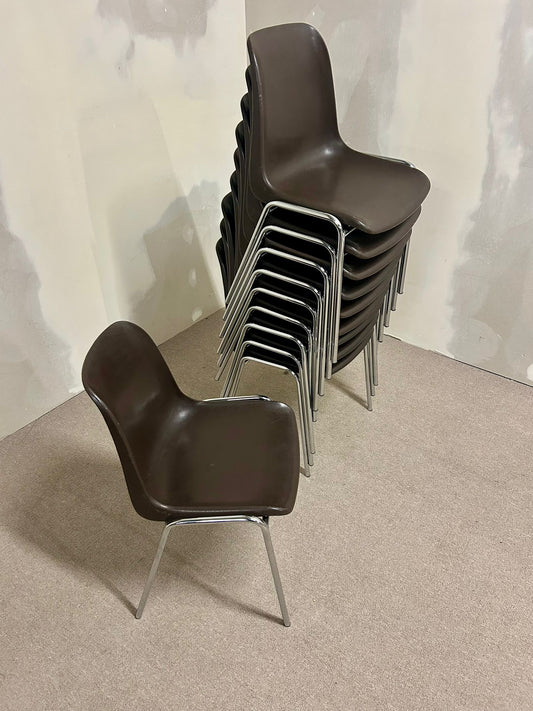 Stuhl stapelbar 2x Vintage Designklassiker braun