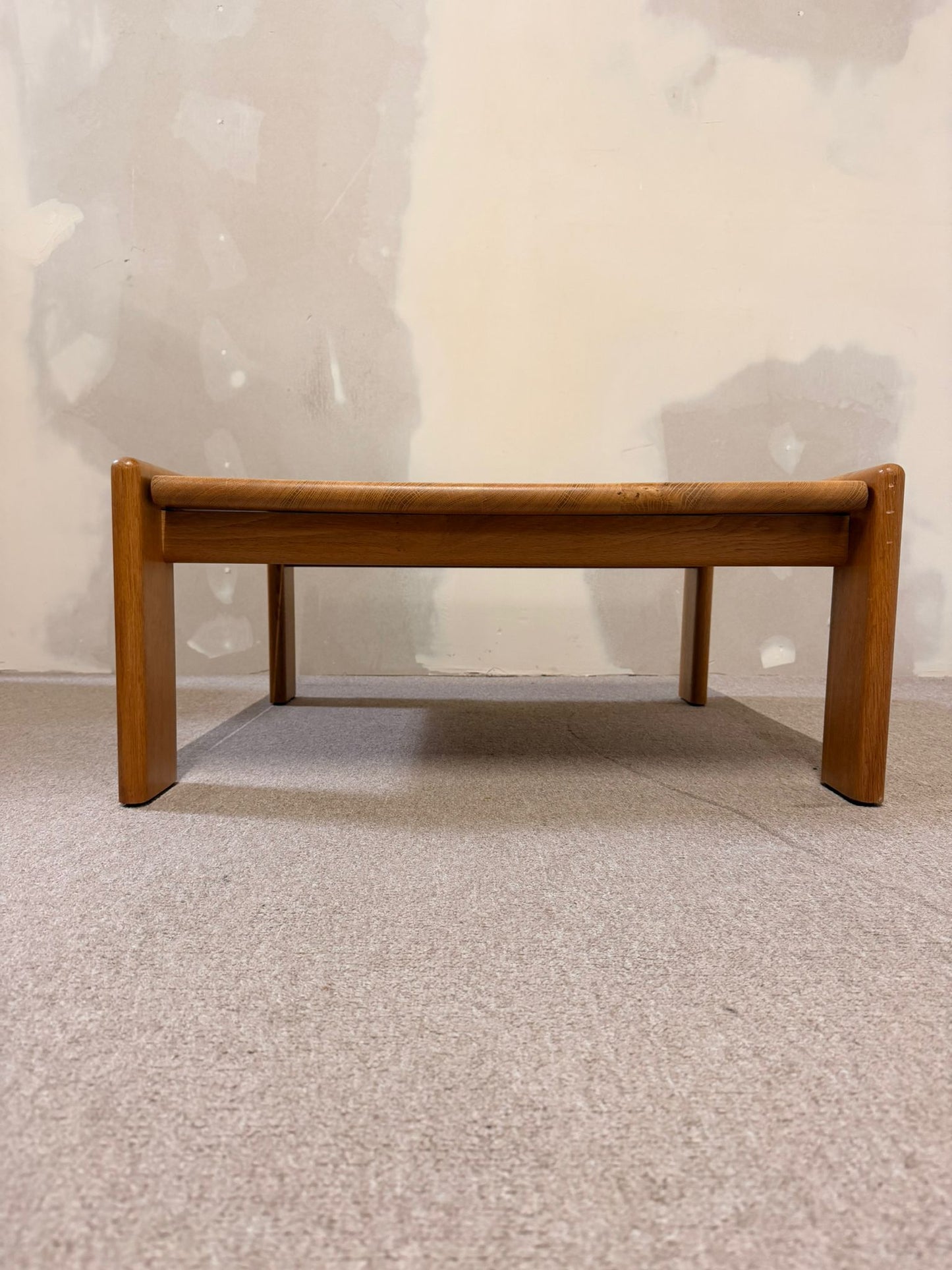 Schwedischer quadratischer vintage Couchtisch aus Holz