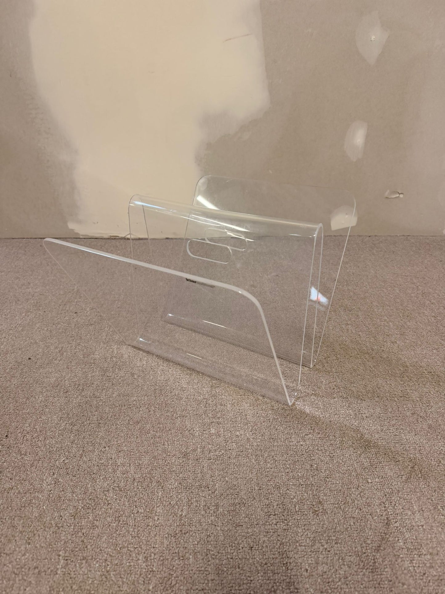 Transparente Zeitschriftenständer aus Plexiglas Acrylglas