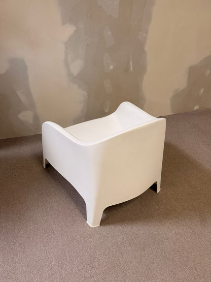 Ikea Skarpö Sessel outdoor in weiss stapelbar für den Garten