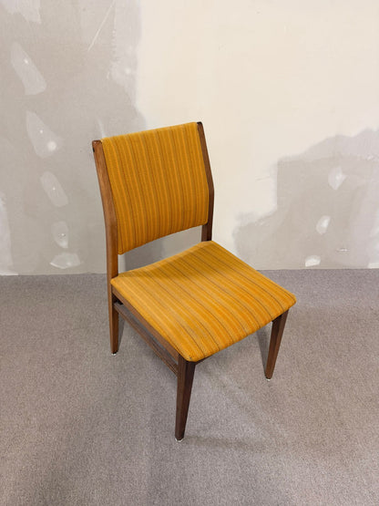 Mid Century Stuhl 70er Jahre Strukturstoff Holz